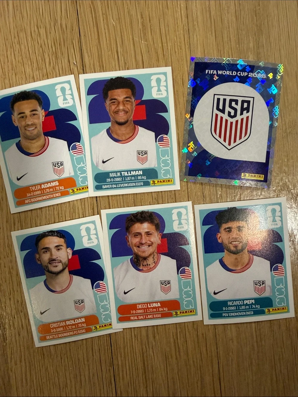 Panini FIFA World Cup 2026 USA 6 Stickers - Players and National Team Crest